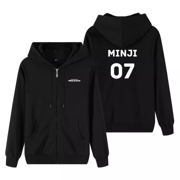 限定価格セール！ NewJeans グッズ パーカー HOODIE 「黒」 - Mサイズ 